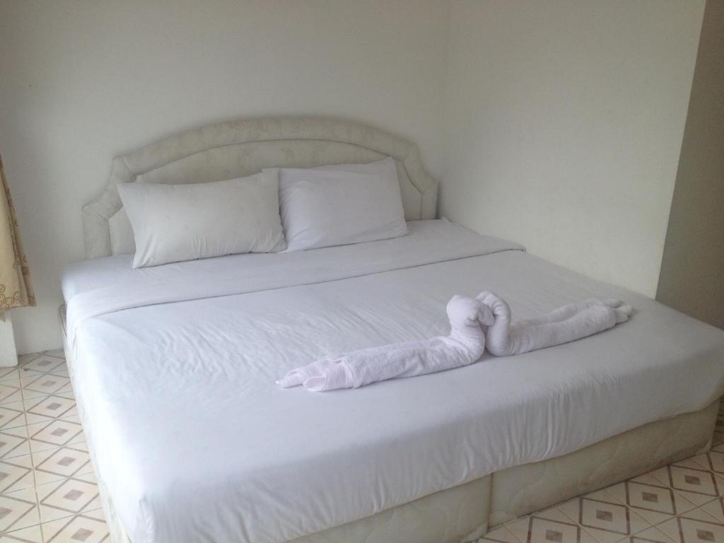 Cha-Am Seaside Hotel Стая снимка