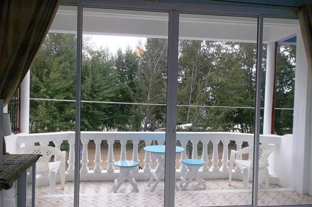 Cha-Am Seaside Hotel Екстериор снимка