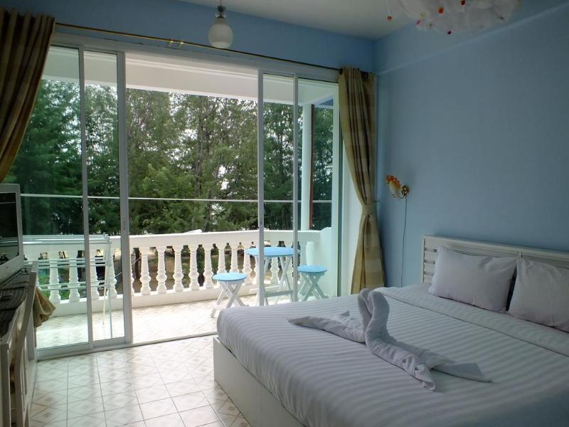 Cha-Am Seaside Hotel Екстериор снимка